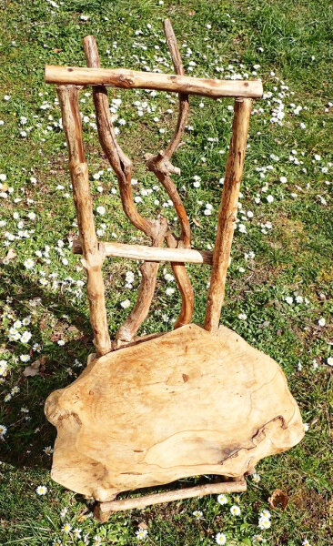 Kinderstuhl aus Naturholz, ca. 70cm