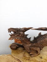 Handgefertigter Holzdrache auf vier Füßen – Unikat