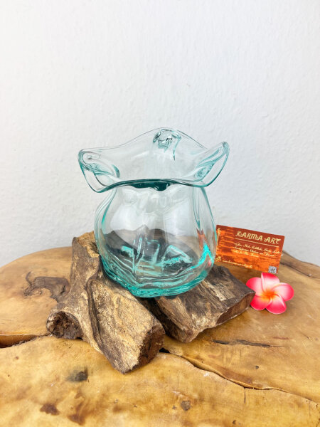 Bonbonglas auf Wurzel