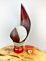 Stehlampe aus Palmenblättern