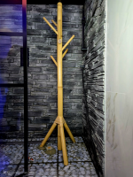 Kleiderständer aus Bambus