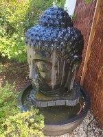 Buddhakopf als Springbrunnen mit Becken ca. 100cm