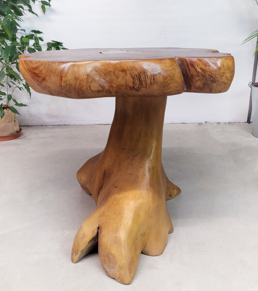 Designer-Beistelltisch aus Kaffeebaum-Wurzel mit Glasintarsie